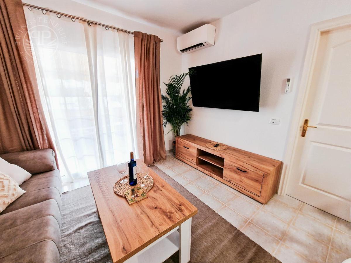 2 Wings Tenerife - Apartment Chayofa Exteriör bild